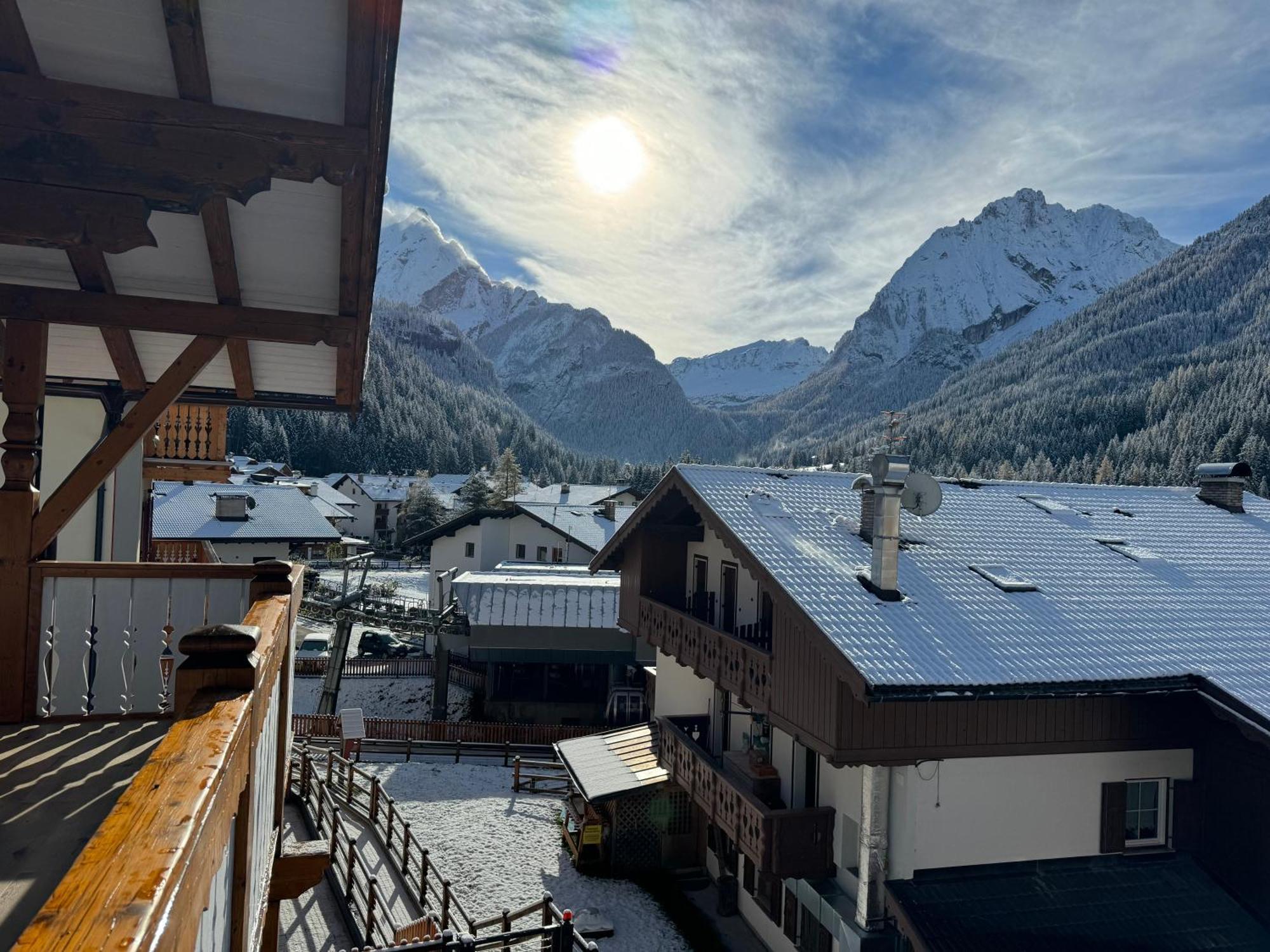 B&B Cesa Planber Mountain View Bike Friendly カナツェーイ エクステリア 写真