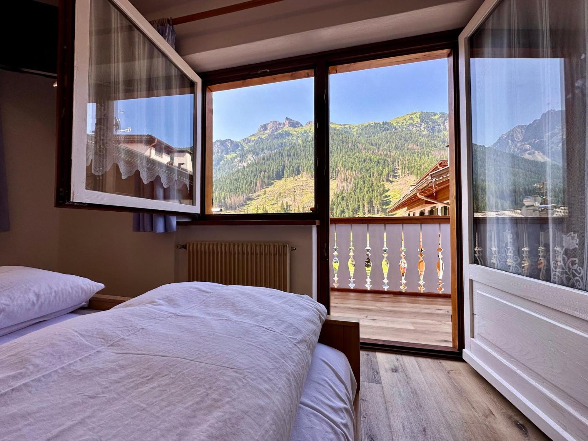 B&B Cesa Planber Mountain View Bike Friendly カナツェーイ エクステリア 写真